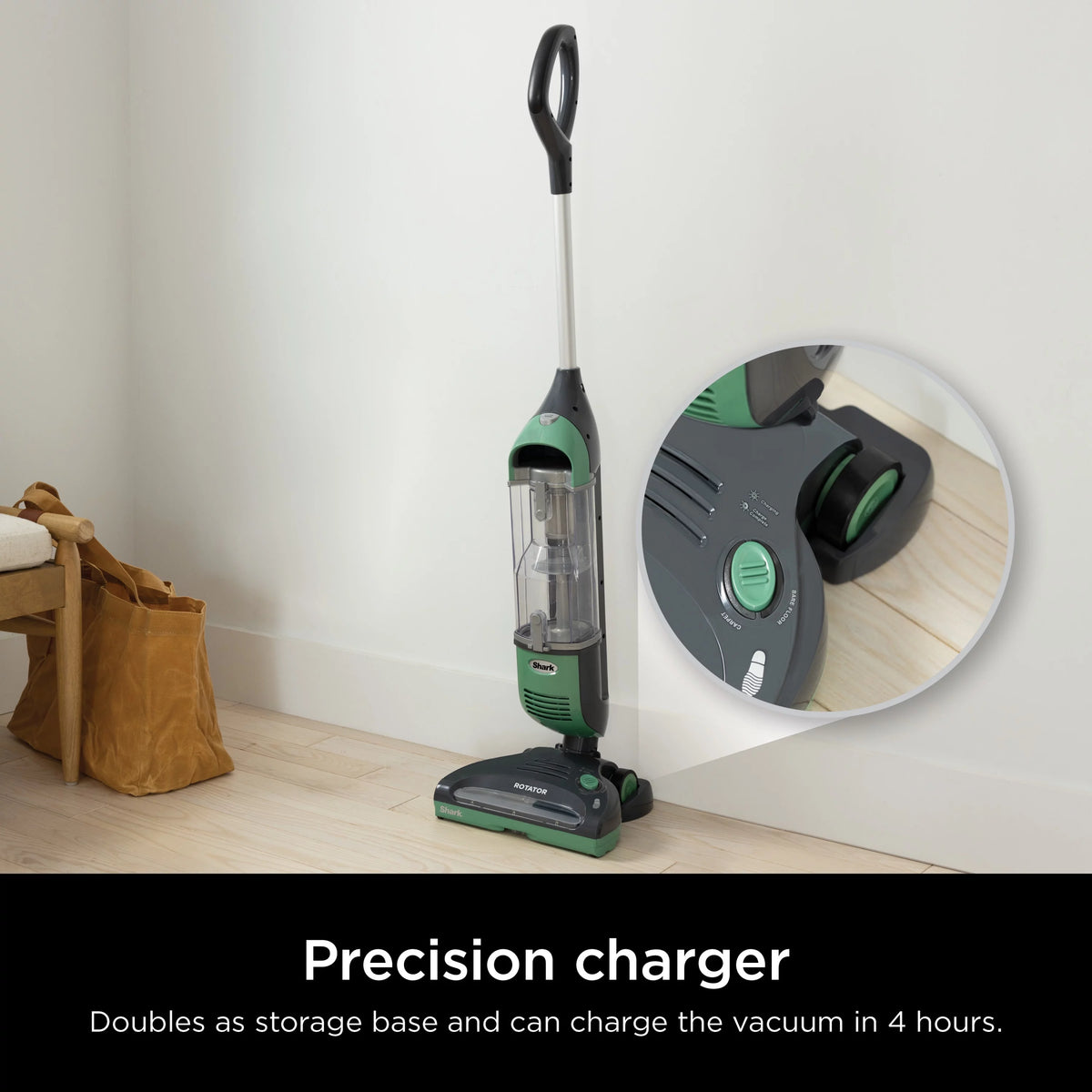 Cordless Vacuum with Charging Dock X559