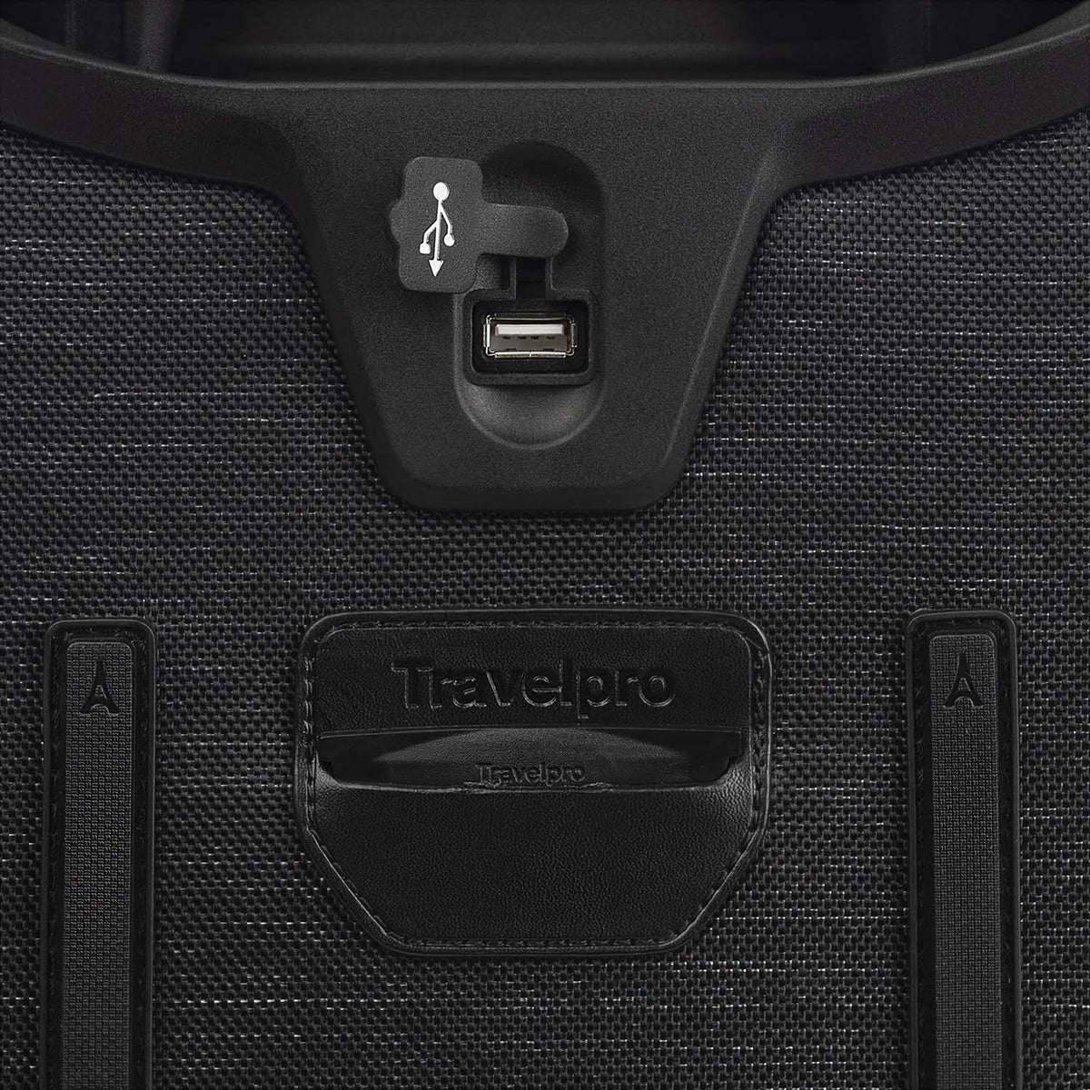Expandable Spinner Carry-On 21-Inch U540