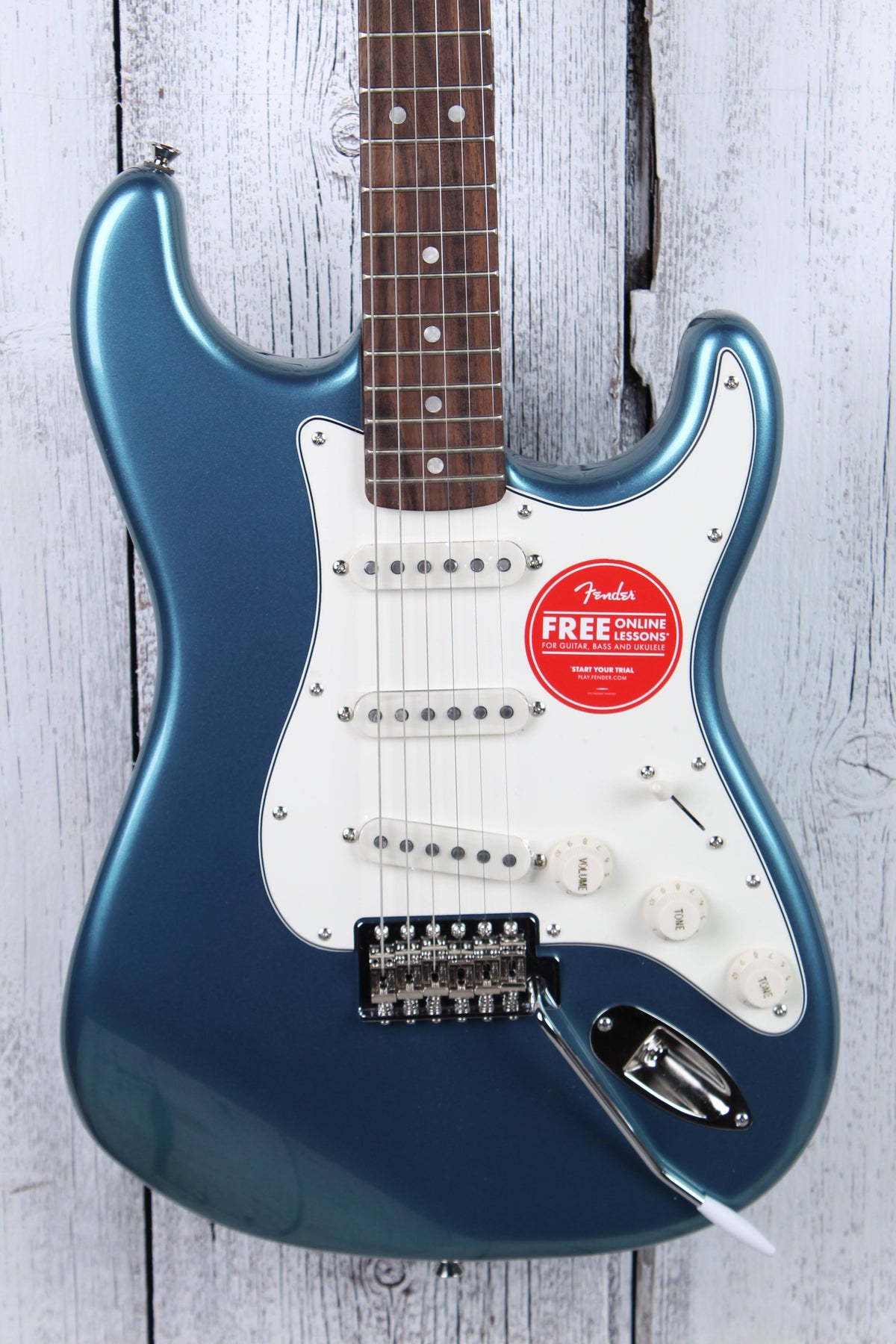 Lake Placid Blue Electric Guitar F837779
