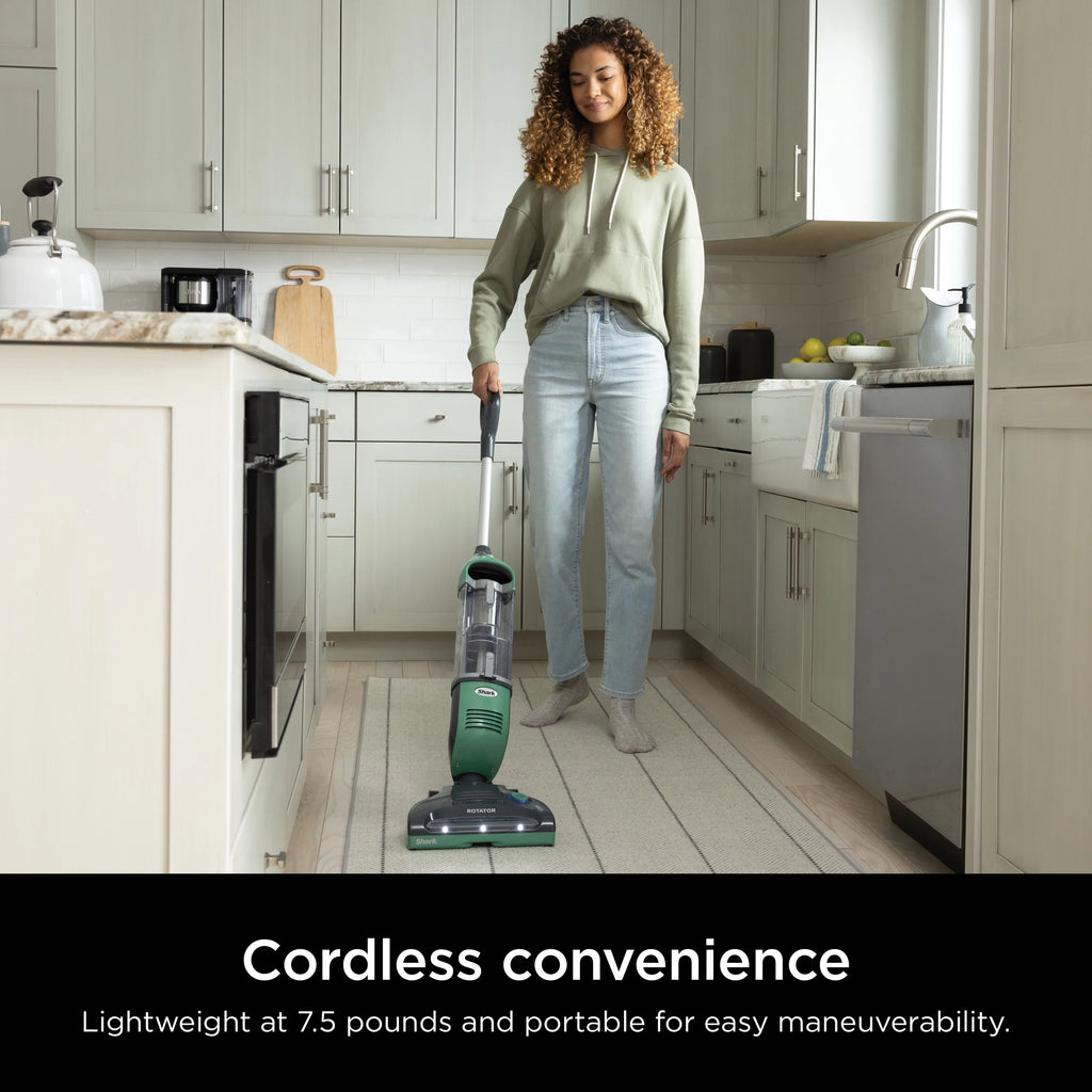 Cordless Vacuum with Charging Dock X559