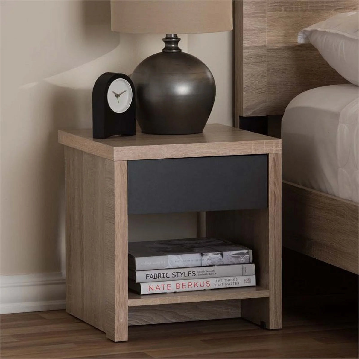 1 Drawer Wood Nightstand V339733