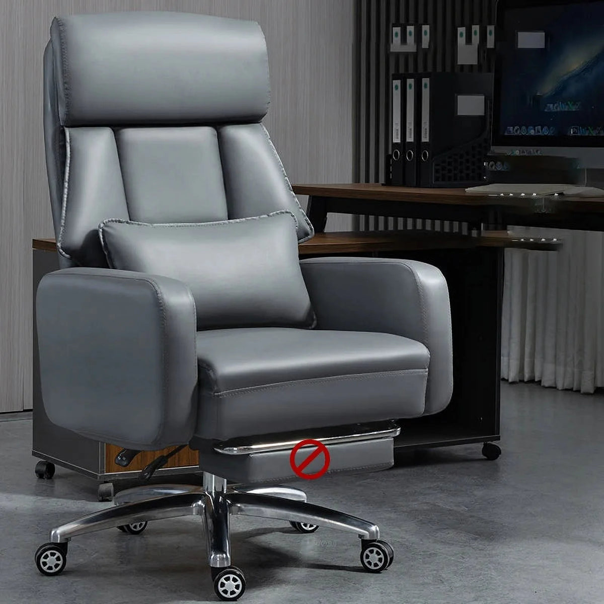 Leather Swivel Executive Office Chair D87394