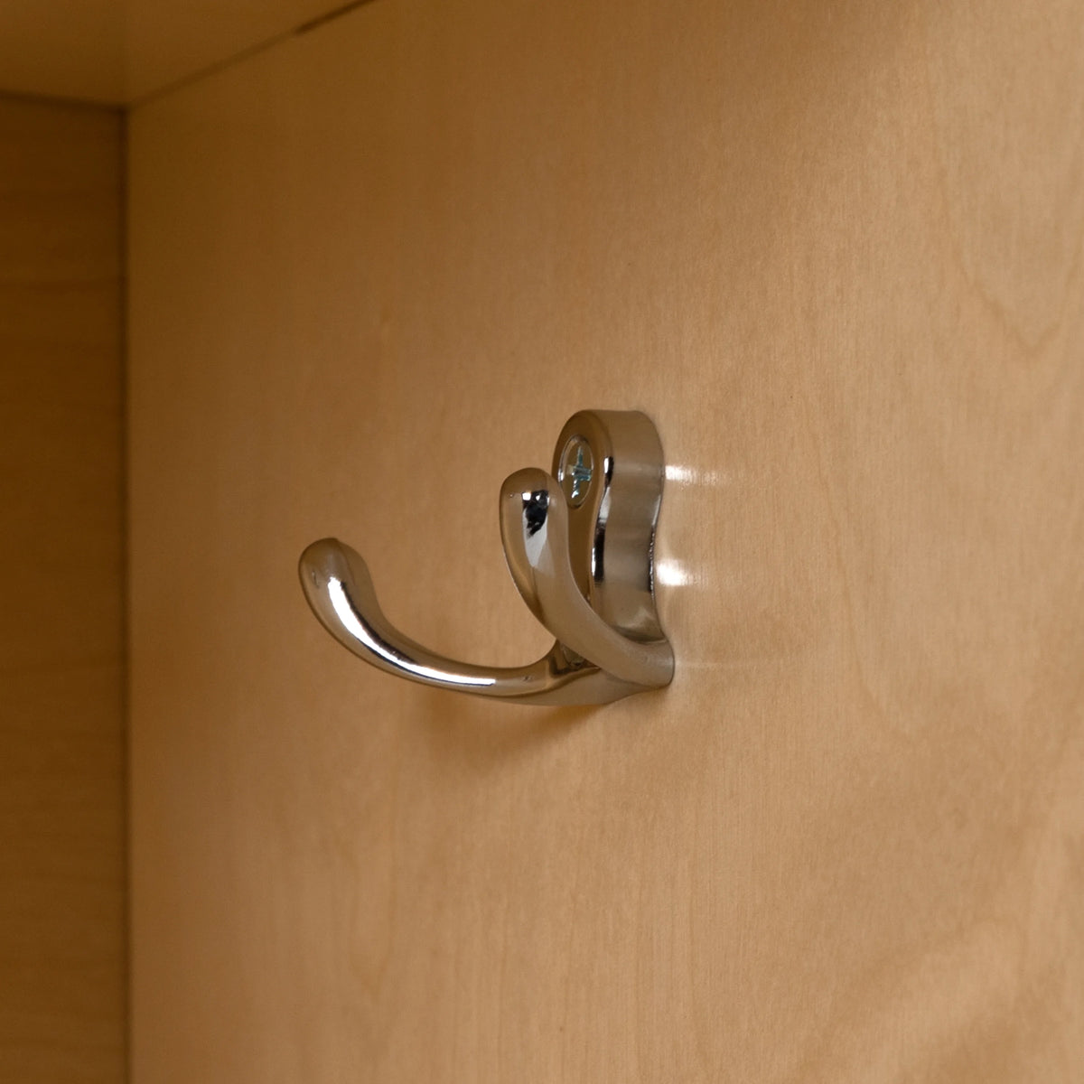 Wooden 5 Section Coat Locker with Bench and Cubbies W3654
