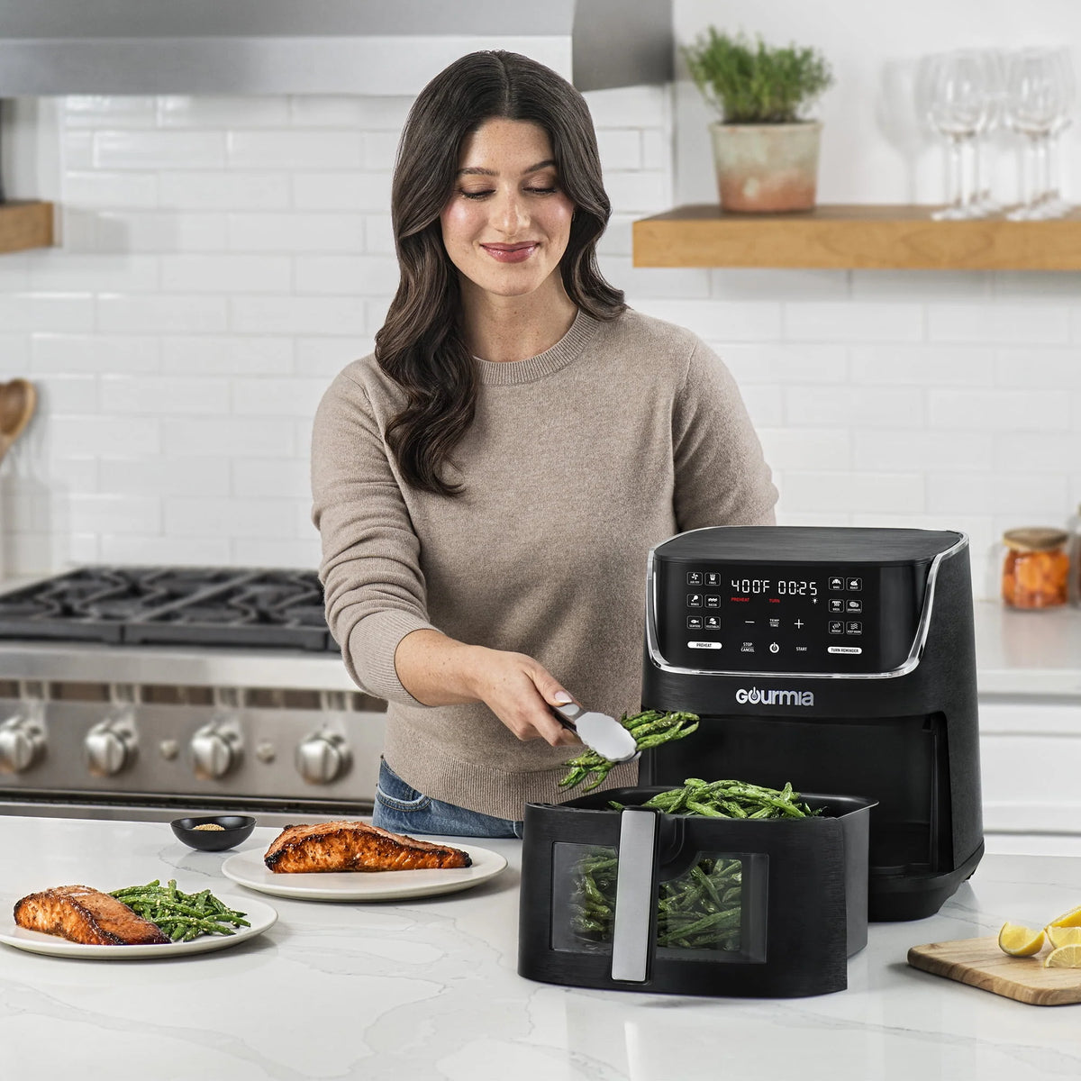 8 Qt Digital Window Air Fryer with 12 One-Touch Presets X552989