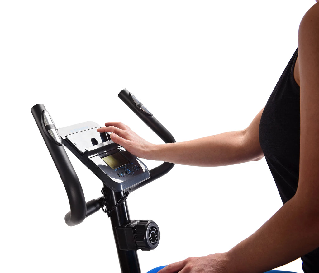 Upright Exercise Bike 8 Levels Magnetic Resistance P815