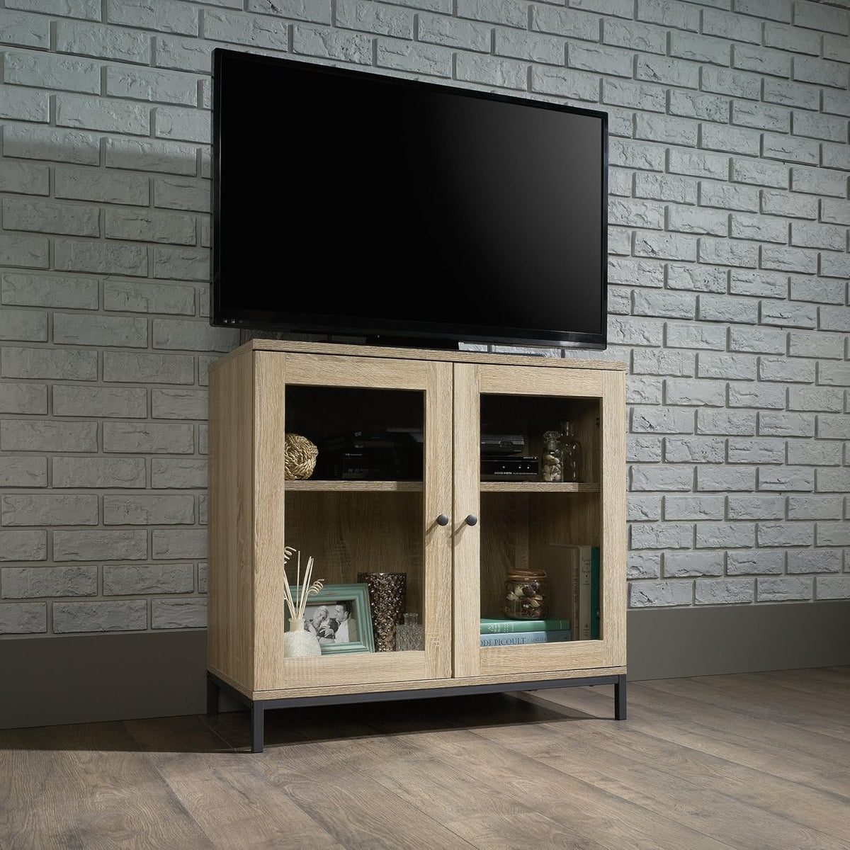 Display Cabinet E6042