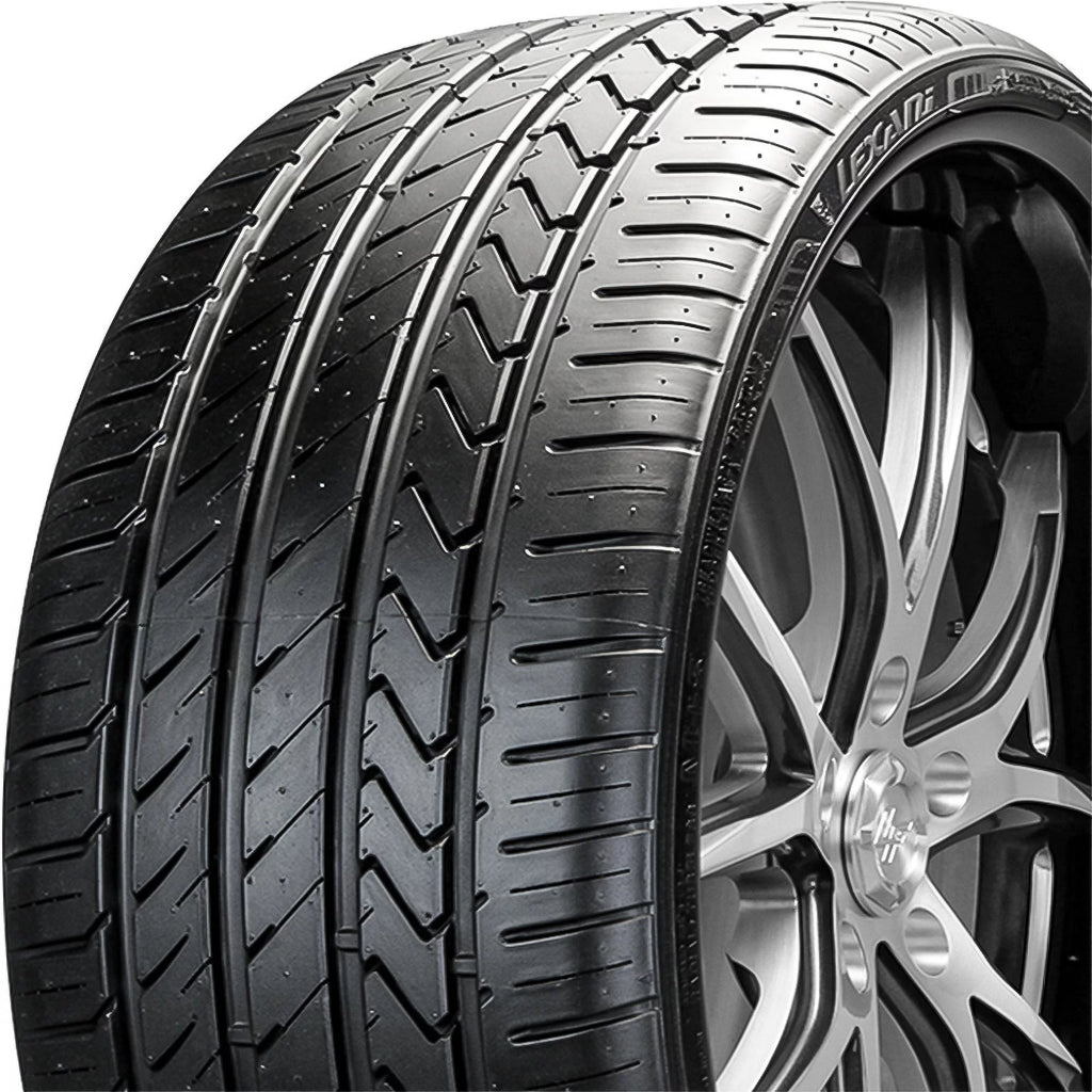 275/40R19 105W XL All Season Tire X2742