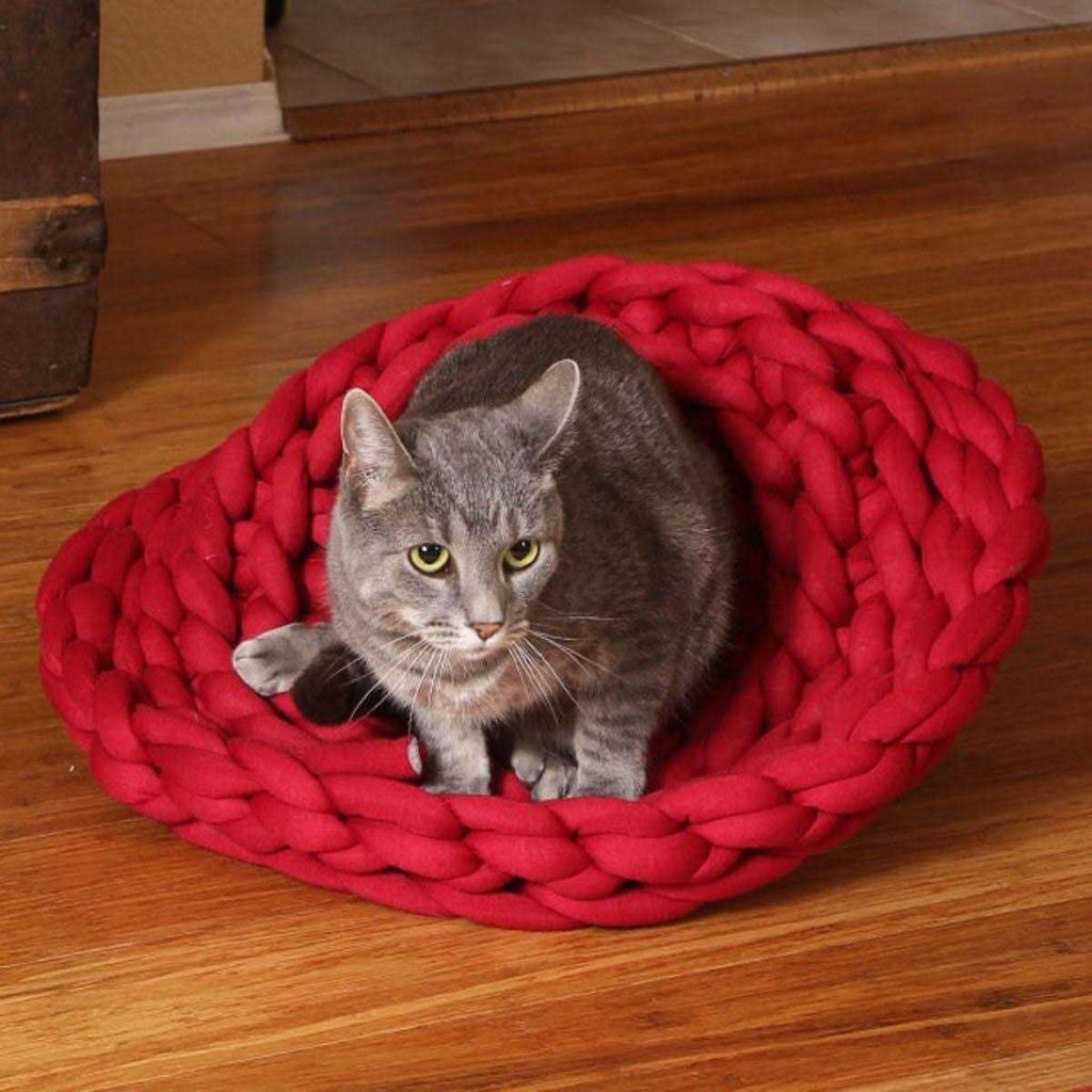 Knitted Pet Bed Y6275