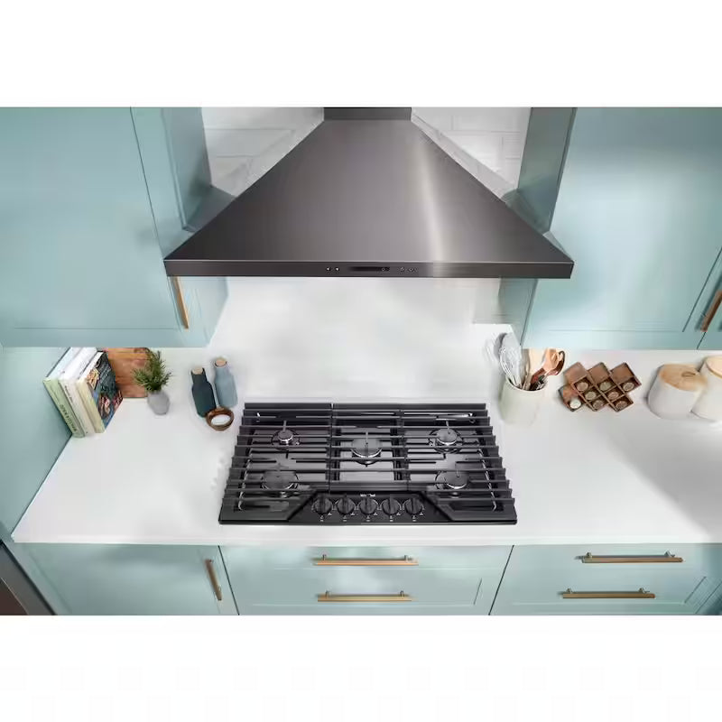 5-Burners Recessed Gas Cooktop in Black C5925