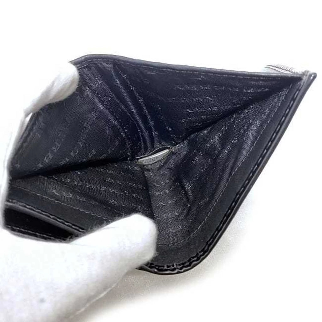 Pre-Owned Beige Black Check PVC Patent Leather Wallet U349044