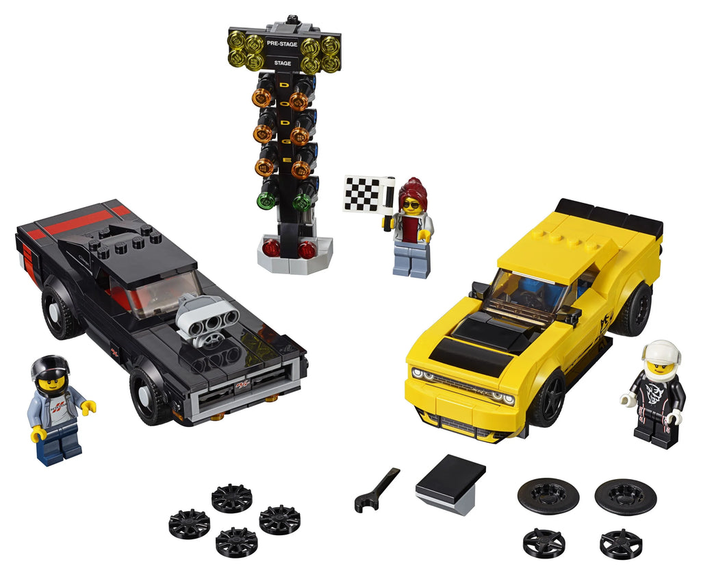 Building Car U679170