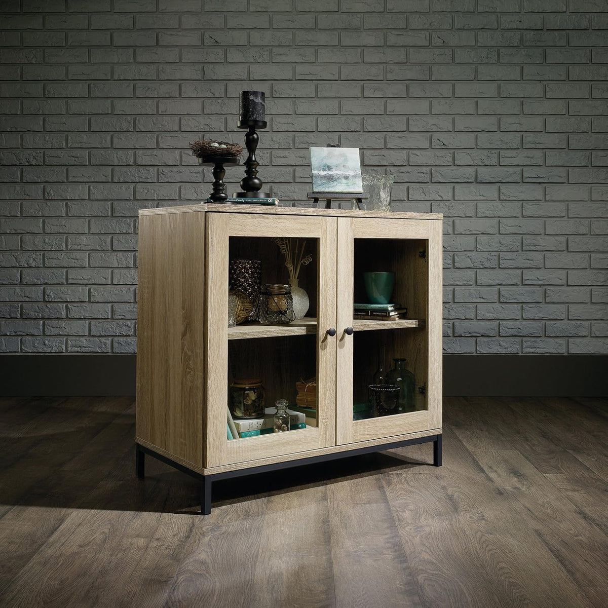 Display Cabinet E6042