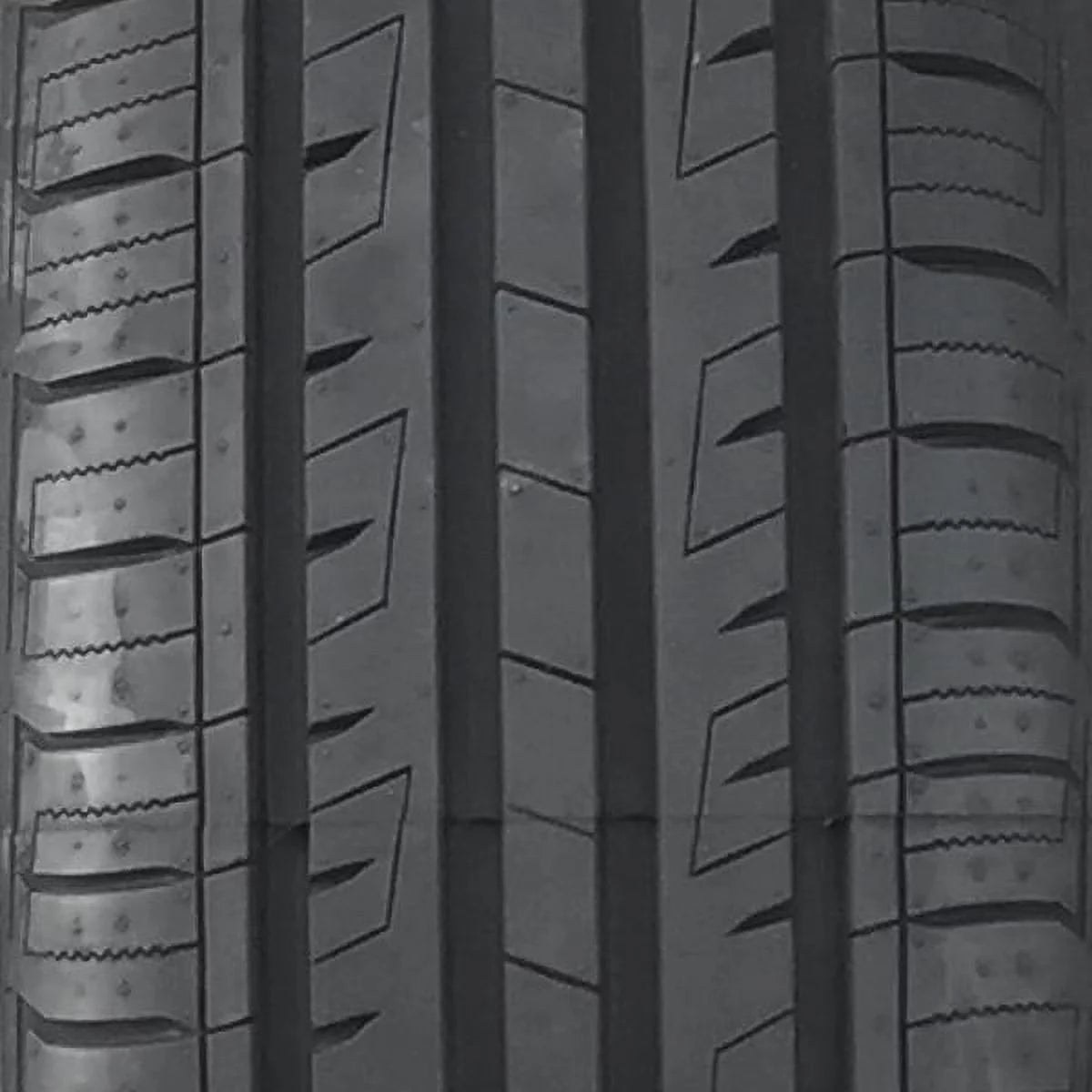 205/65R15 94H All Season High Performance Tires Set of 4 H6722