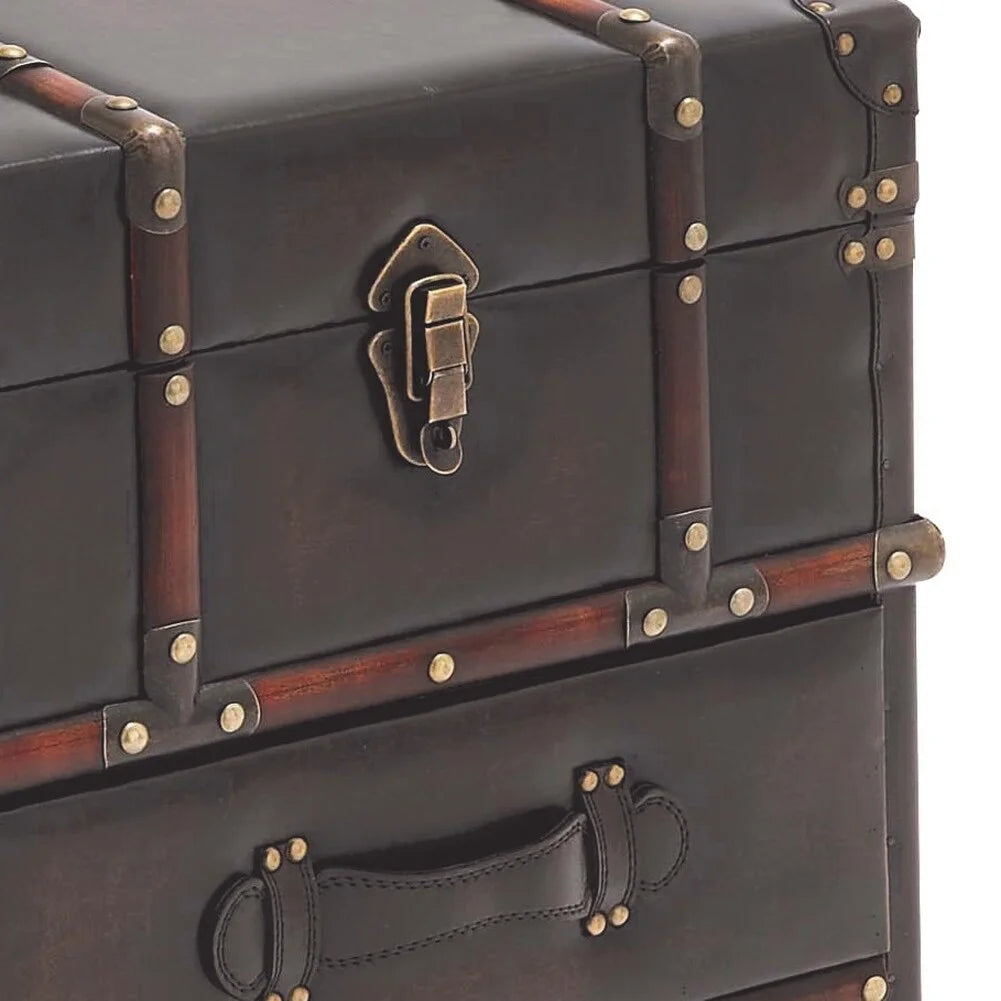 Leather And Wood Trunk Side Table X572506