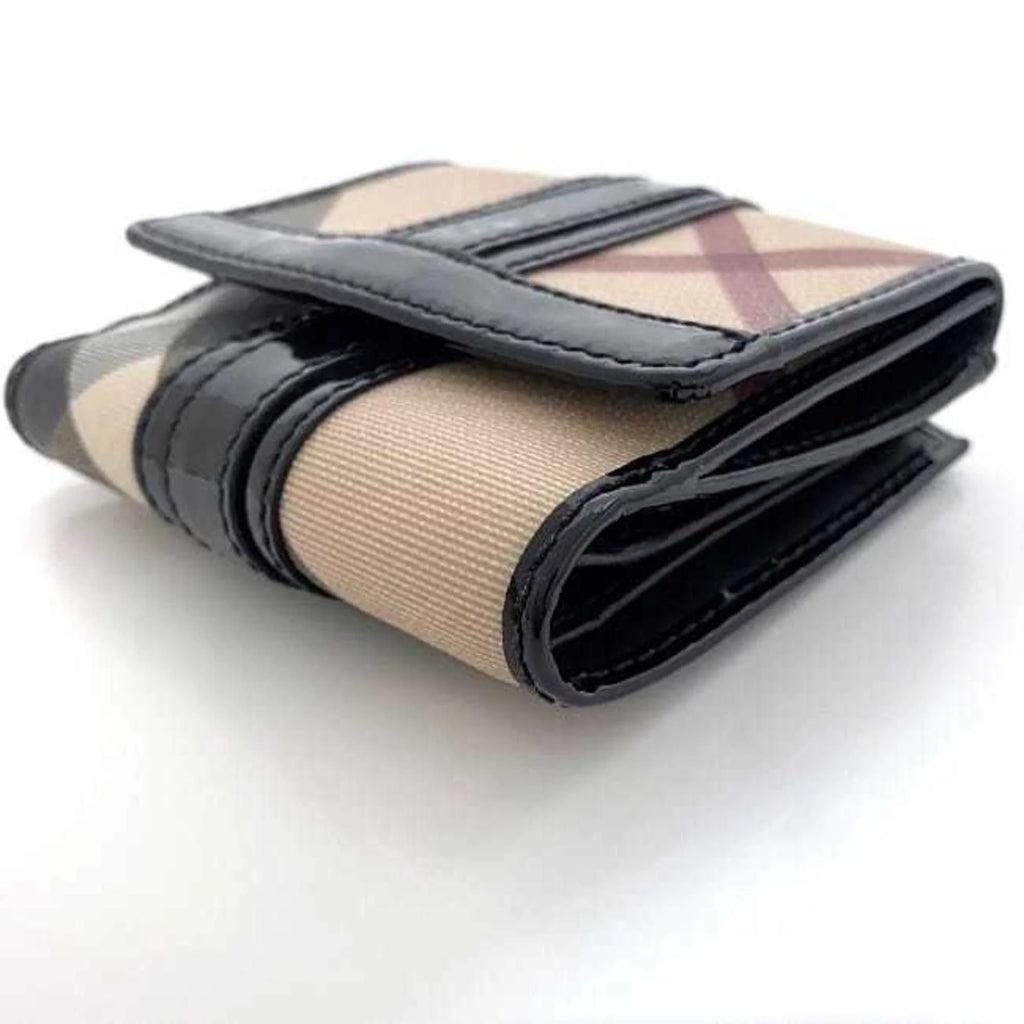 Pre-Owned Beige Black Check PVC Patent Leather Wallet U349044
