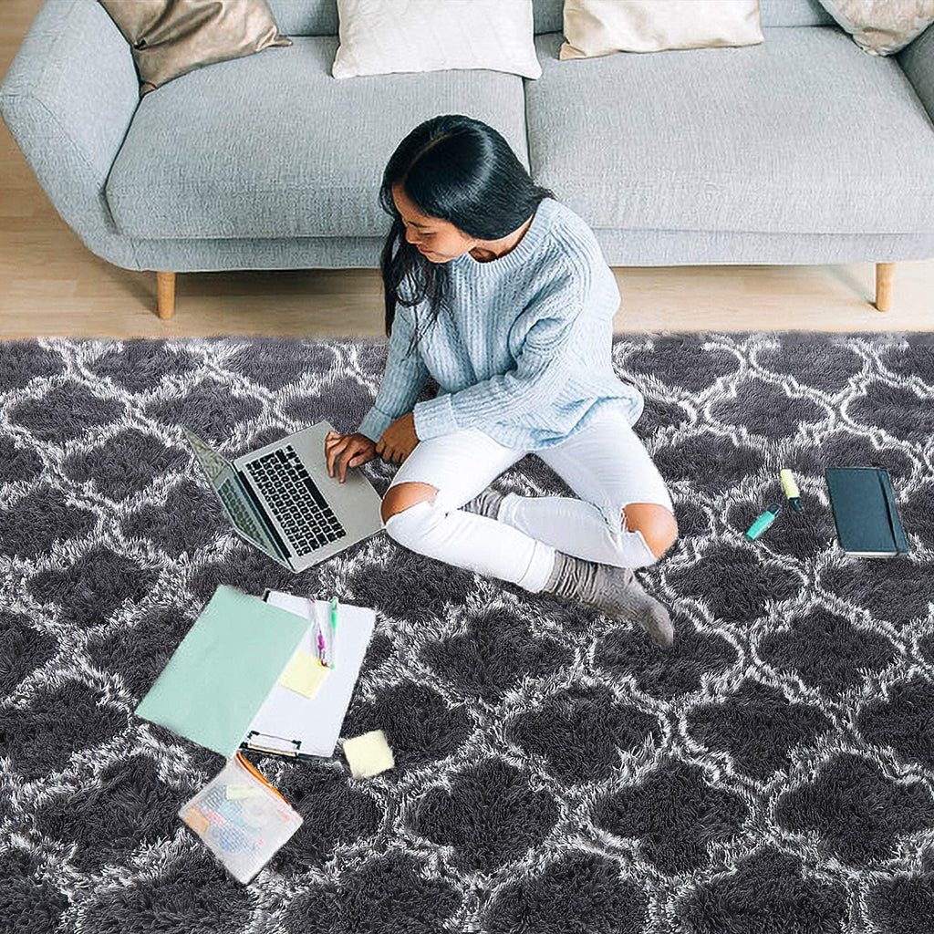 Shaggy Soft Rug 5'x8' Dark Gray/White P76810